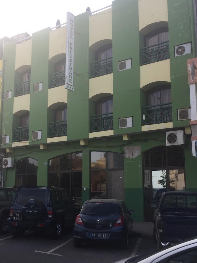 Felicidade Hotel Praia Zewnętrze zdjęcie